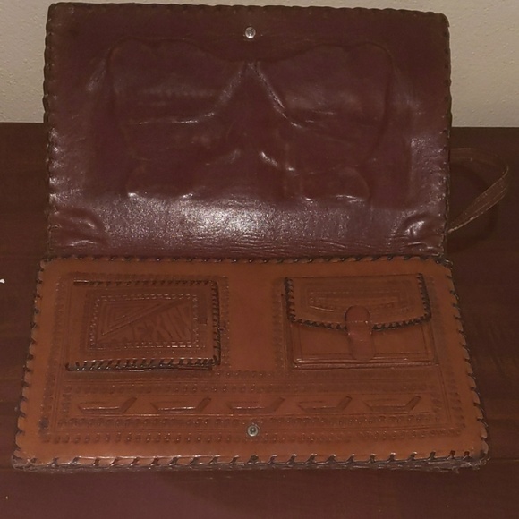 Hand Tooled Mexican Leather Bag - Picture 3 of 8